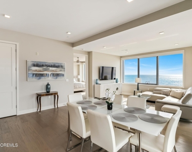 365 Ocean Boulevard - Photo Thumbnail 9