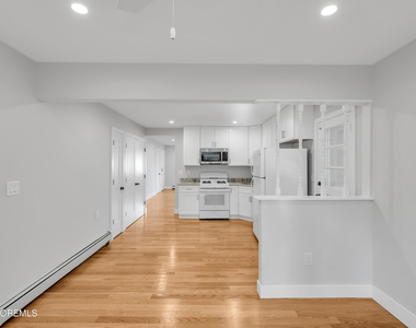 7 Bellflower Court - Photo Thumbnail 15