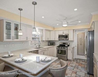 5 Shepherds Way - Photo Thumbnail 7