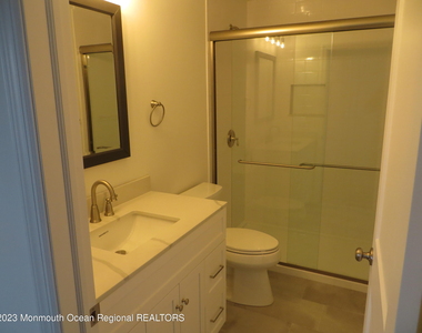 28 Trenton Avenue - Photo Thumbnail 9