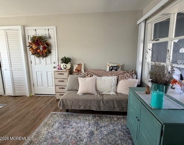 831 Anchor Drive - Photo Thumbnail 8