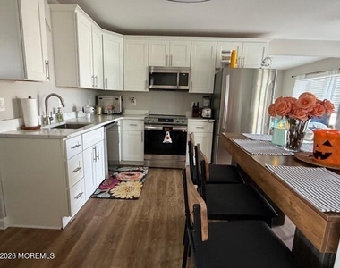 831 Anchor Drive - Photo Thumbnail 12