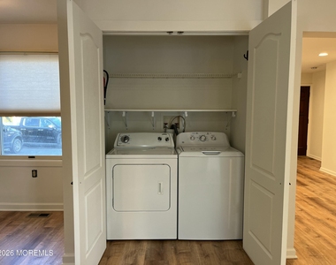 544 Pacific Avenue - Photo Thumbnail 14