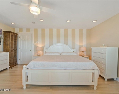 110 5th Avenue - Photo Thumbnail 17
