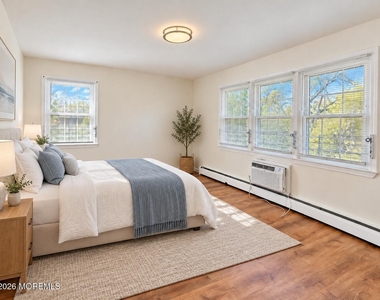 364 Westwood Avenue - Photo Thumbnail 9