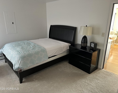 35 Bay Way - Photo Thumbnail 10