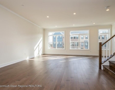 3 Blaisdell Court - Photo Thumbnail 19