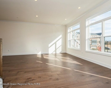 3 Blaisdell Court - Photo Thumbnail 13