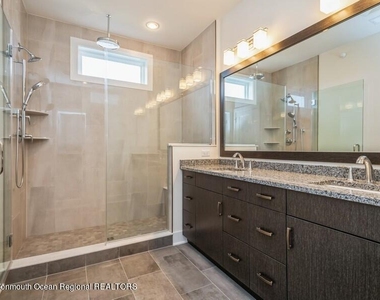 3 Blaisdell Court - Photo Thumbnail 25