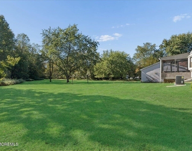9 Ikes Lane - Photo Thumbnail 18