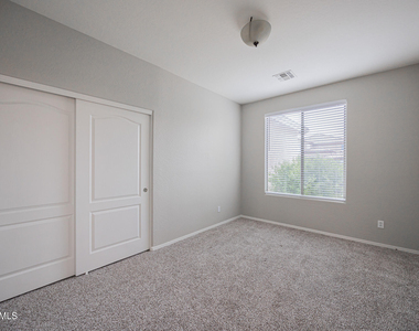 16874 W Tonbridge Street - Photo Thumbnail 20