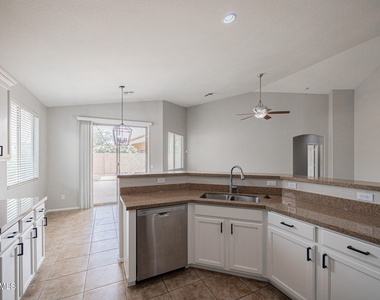 16874 W Tonbridge Street - Photo Thumbnail 12