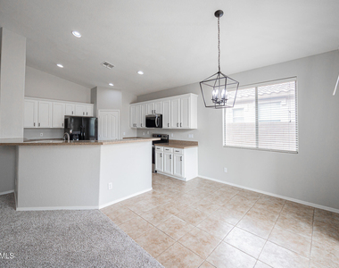 16874 W Tonbridge Street - Photo Thumbnail 10