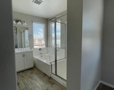 2763 S Betty Street - Photo Thumbnail 16