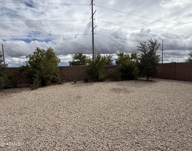 266 S San Fernando Lane - Photo Thumbnail 15