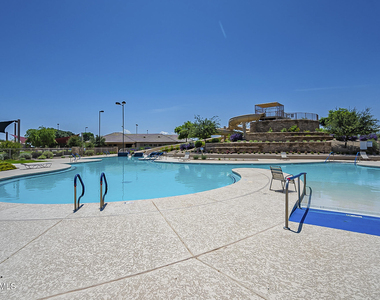 266 S San Fernando Lane - Photo Thumbnail 20