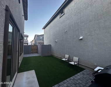 3757 N 100th Avenue - Photo Thumbnail 24