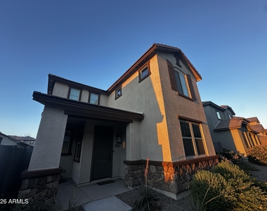 3757 N 100th Avenue - Photo Thumbnail 2