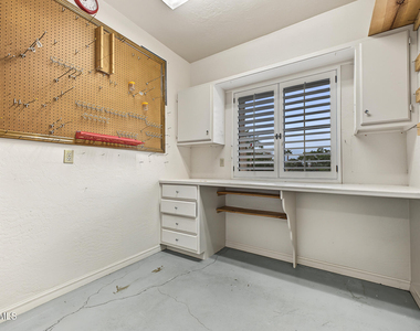 6301 E Naumann Drive - Photo Thumbnail 48