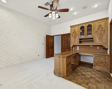 6301 E Naumann Drive - Photo Thumbnail 38