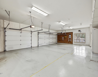6301 E Naumann Drive - Photo Thumbnail 45