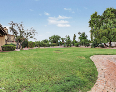6301 E Naumann Drive - Photo Thumbnail 53