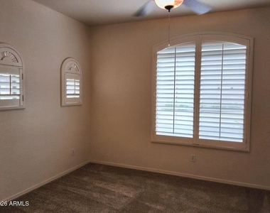 2600 E Springfield Place - Photo Thumbnail 24