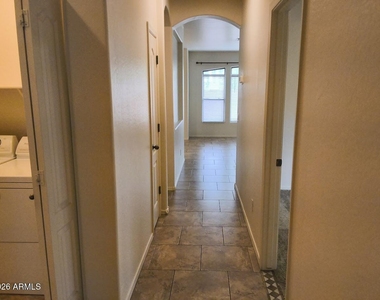 2600 E Springfield Place - Photo Thumbnail 17