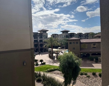 5350 E Deer Valley Drive - Photo Thumbnail 14