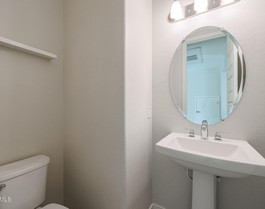 4236 N 27th Street - Photo Thumbnail 9