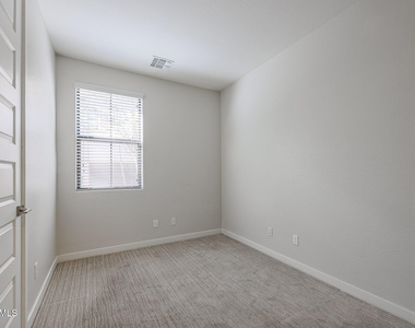 4236 N 27th Street - Photo Thumbnail 18