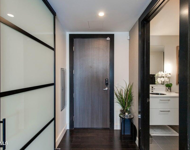 4422 N 75th Street - Photo Thumbnail 1