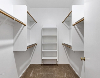 44 S Greenfield Road - Photo Thumbnail 17