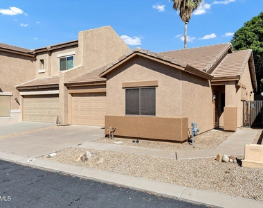 44 S Greenfield Road - Photo Thumbnail 1