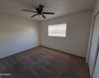 2027 N Lazona Drive - Photo Thumbnail 7