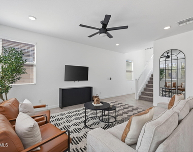 9341 E Sebring Avenue - Photo Thumbnail 3