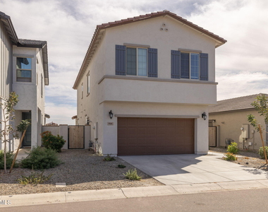 9341 E Sebring Avenue - Photo Thumbnail 5