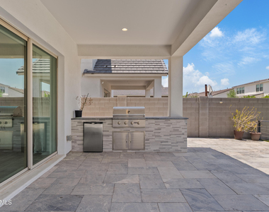 10204 E Thunderbolt Avenue - Photo Thumbnail 21