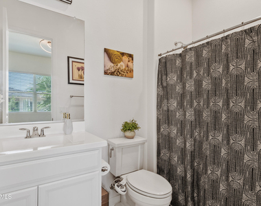 10204 E Thunderbolt Avenue - Photo Thumbnail 12