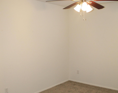 1768 W Seagull Court - Photo Thumbnail 12