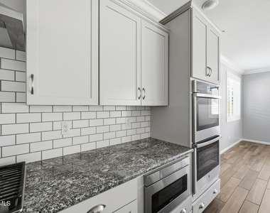 25339 N 134th Drive - Photo Thumbnail 8