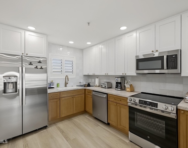 19700 N 76th Street - Photo Thumbnail 31