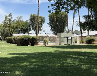 4709 N 26th Lane - Photo Thumbnail 1