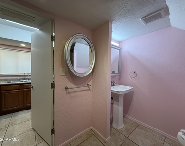 4709 N 26th Lane - Photo Thumbnail 10