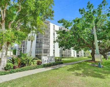 20400 W Country Club Drive - Photo Thumbnail 44