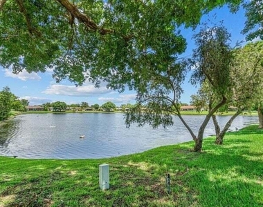 6347 Timberlakes Way - Photo Thumbnail 25