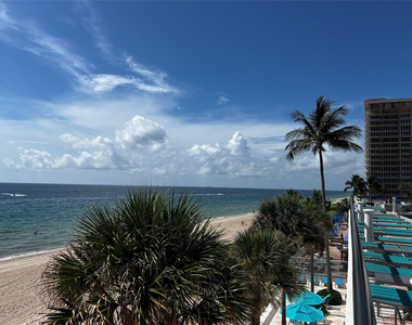 4280 Galt Ocean Drive - Photo Thumbnail 11