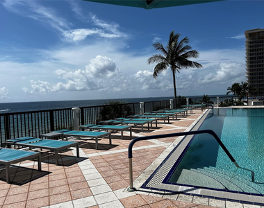 4280 Galt Ocean Drive - Photo Thumbnail 10