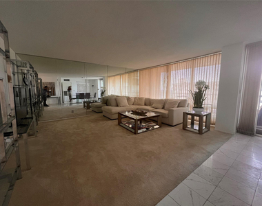 4280 Galt Ocean Drive - Photo Thumbnail 36
