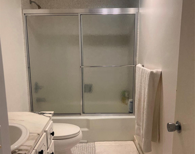 4280 Galt Ocean Drive - Photo Thumbnail 32
